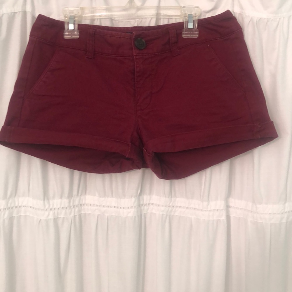 American eagle mid rise short